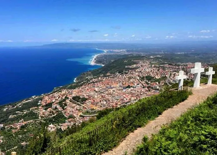 Degli Artisti 3* Palmi